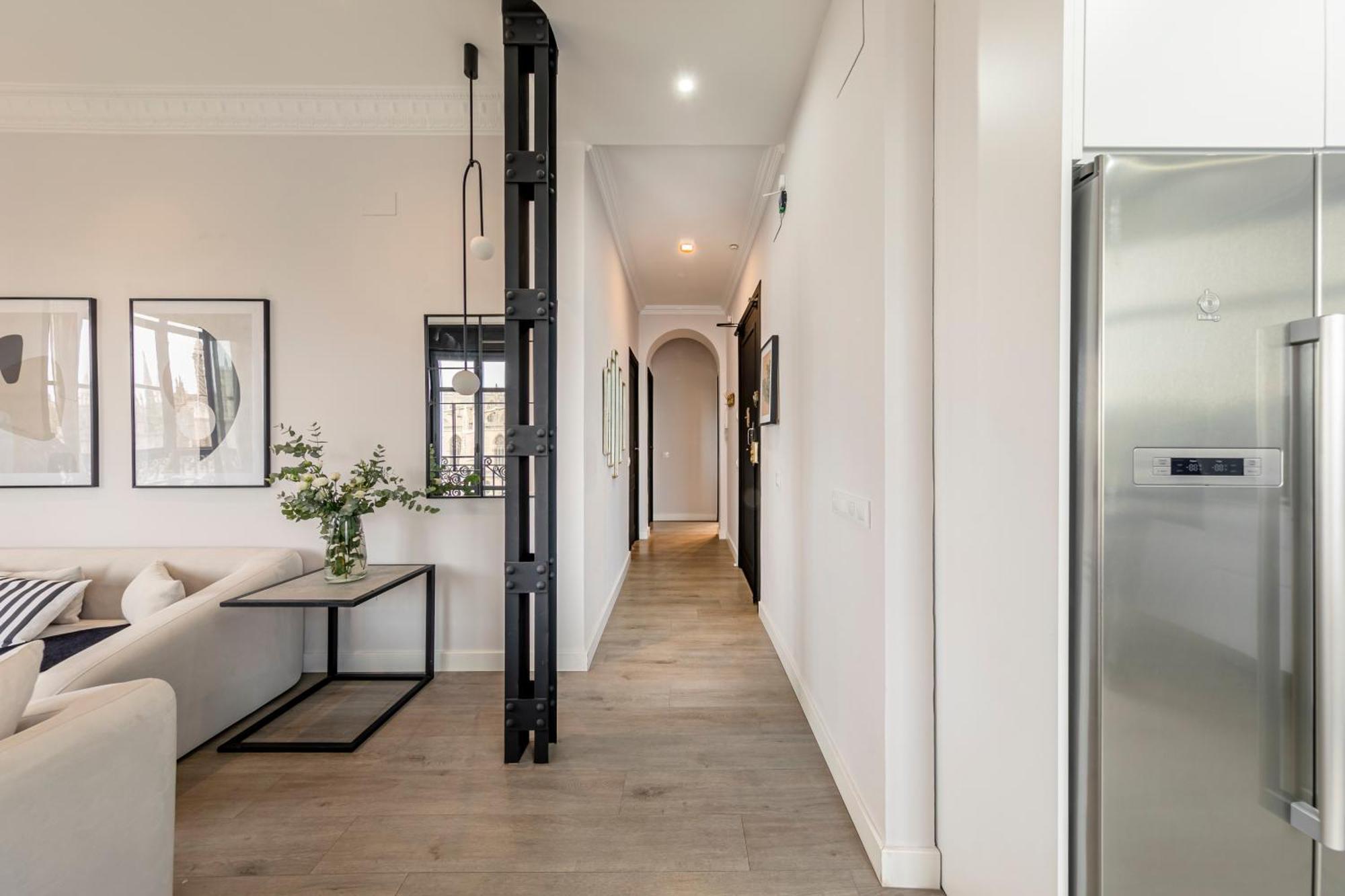 Isg Apartments Modern Atticpool At The Cathedralfree Parking 塞维利亚 外观 照片