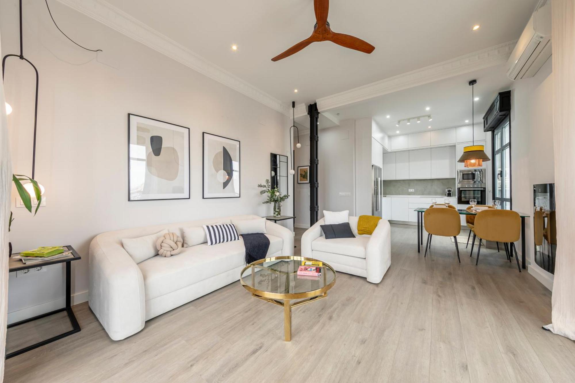 Isg Apartments Modern Atticpool At The Cathedralfree Parking 塞维利亚 外观 照片